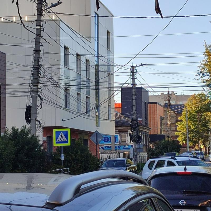 Безопасная связь: энергетики Курской области наводят порядок с незаконными подвесами оптоволокна