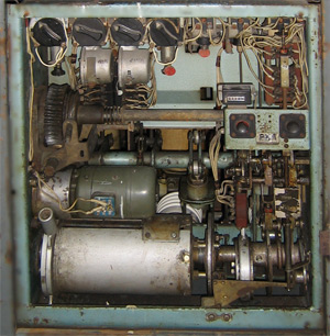 Приводы разъединителей и масляных выключателей 6-10 кВ и их ремонт