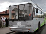 Между Новосибирском и аэропортом Толмачево курсирует троллейбус-гибрид