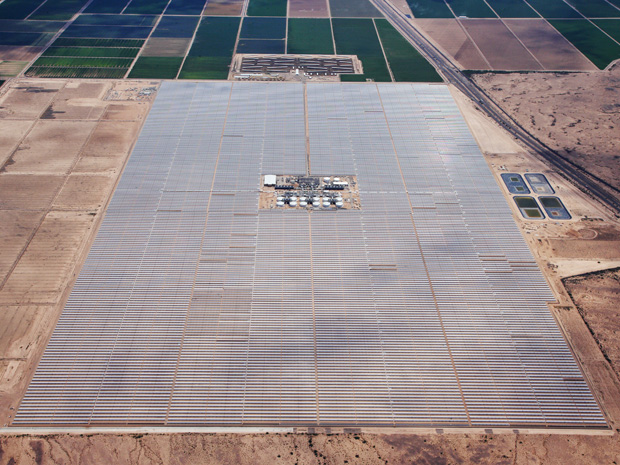 Новая 280-мегаваттная «солнечная» электростанция может работать в течение 6 часов после заката