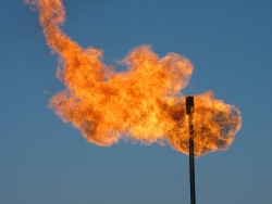 На острове Русском зажжется газовый факел