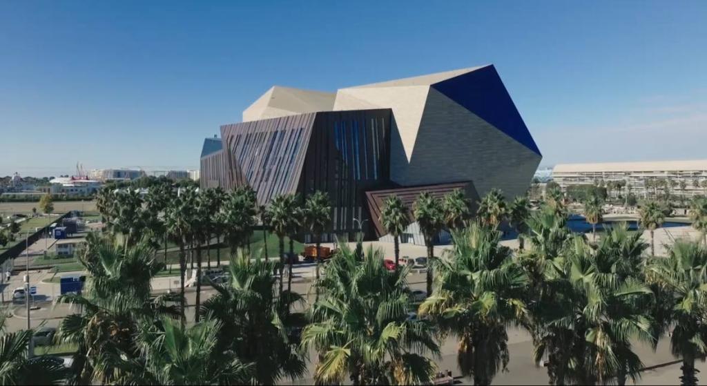 В концертном центре «Сириус» задействован почти весь ассортимент «Систэм Электрик»