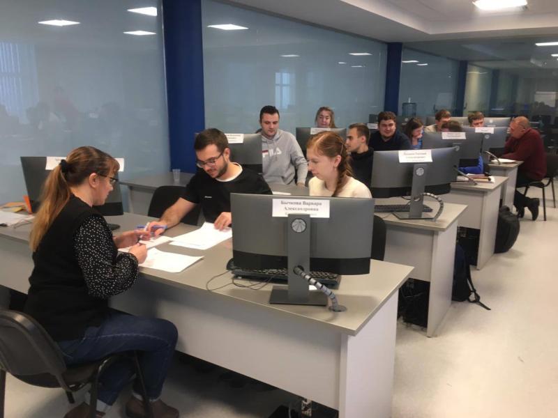 Более 38 000 сотрудников «Россети Центр» и «Россети Центр и Приволжье» прошли обучение в 2025 году