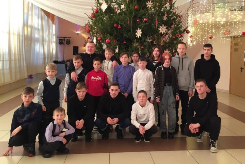 Молодые специалисты «Удмуртэнерго» сделали новогодний подарок воспитанникам Орловского детского дома