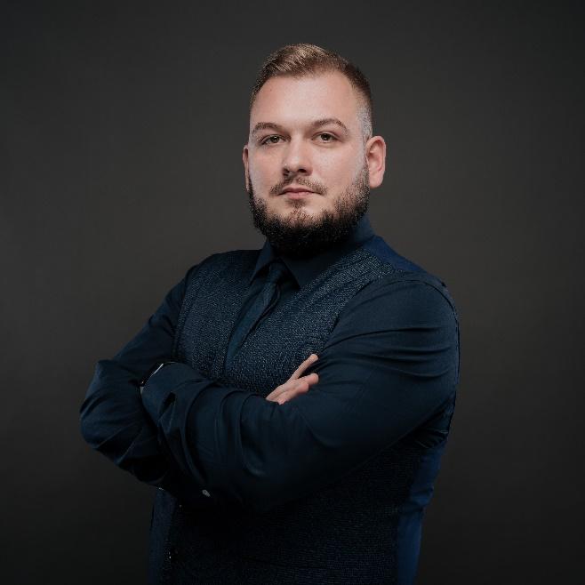Илья Лазарев – руководитель направления «Комплексные решения» Ippon