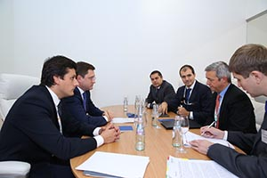 Министр энергетики РФ Александр Новак встретился с международным руководством компании Schneider Electric