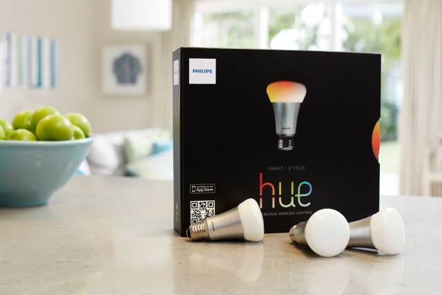 Philips открывает программу разработки для лампочек Hue