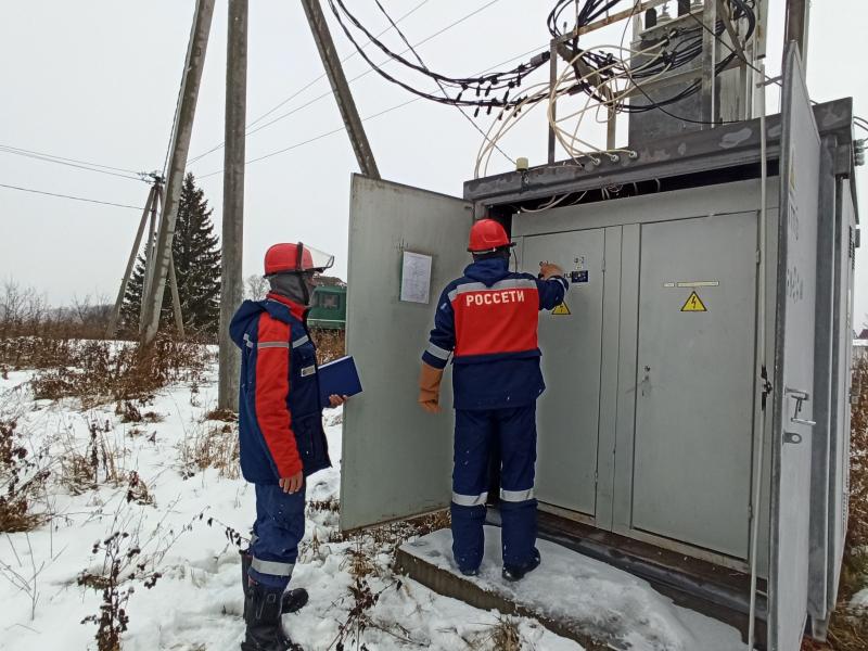 Россети Сибирь в Кузбассе консолидировали в 2021 году 100 км линий электропередачи