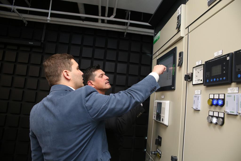 Schneider Electric открывает Тренинговый Центр для инженеров и специалистов региона