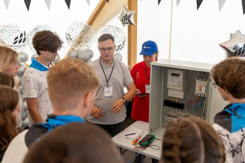 Борис Эбзеев: инвестируем в будущее, формируя кадровый потенциал компаний со школьных лет