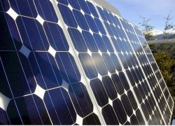 Крупнейшая в КНР солнечная электростанция введена в эксплуатацию на западе страны