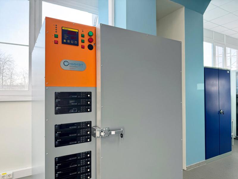 Расширяем возможности испытательного центра НИИЭТ: новый стенд для испытаний преобразователей напряжения